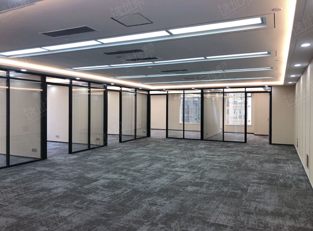 精装修 6+1格局   福田中心区购物公园附近 
