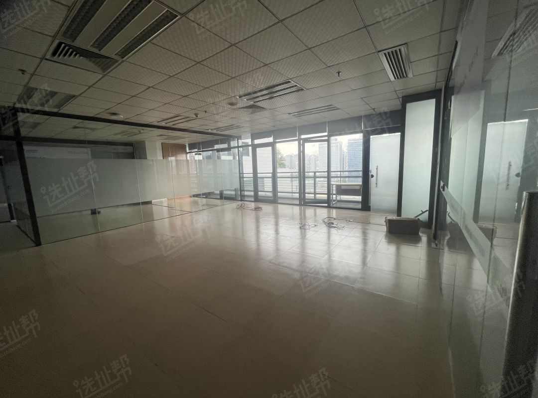 车公庙泰然大厦，精装415平，一手直租，150元/平