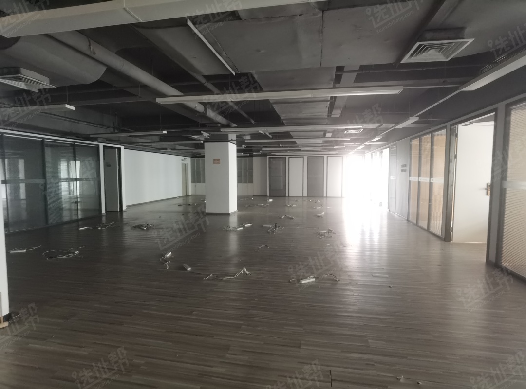 天安创新广场，一手业主直租546平，东南向，精装修，租金优惠
