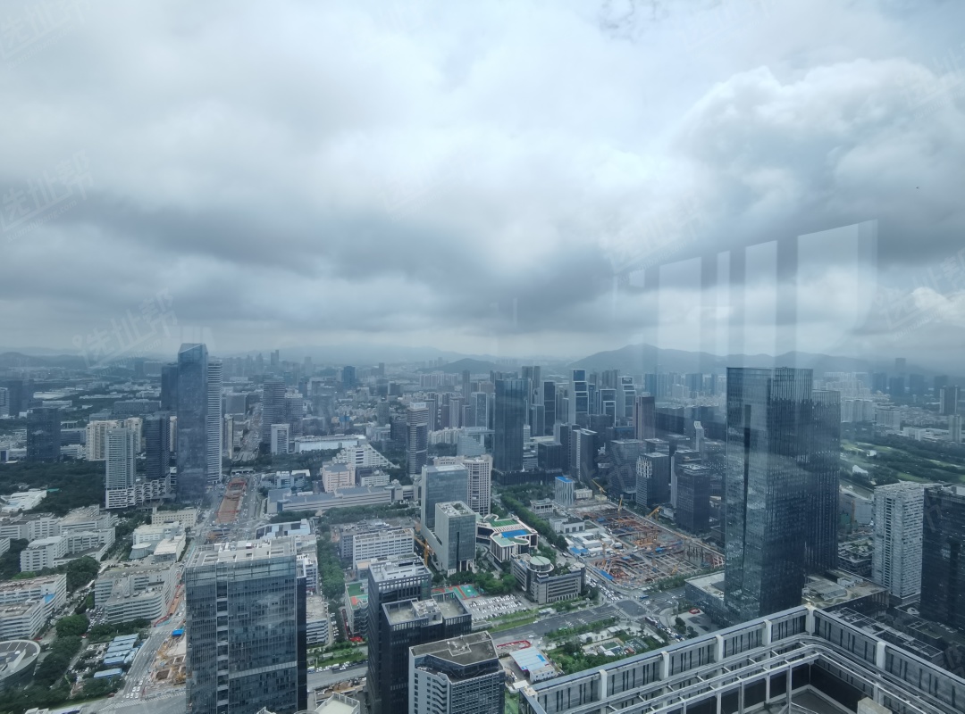 深圳湾创新科技中心稀缺放售，高层2510平，售4.9万/平