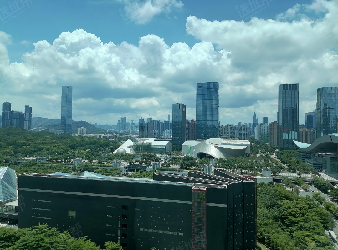 市民中心旁，新世界商务中心232平诚心出售，4.3万各付