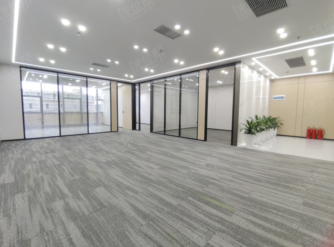 看海景 有露天中花园 全新豪华装修