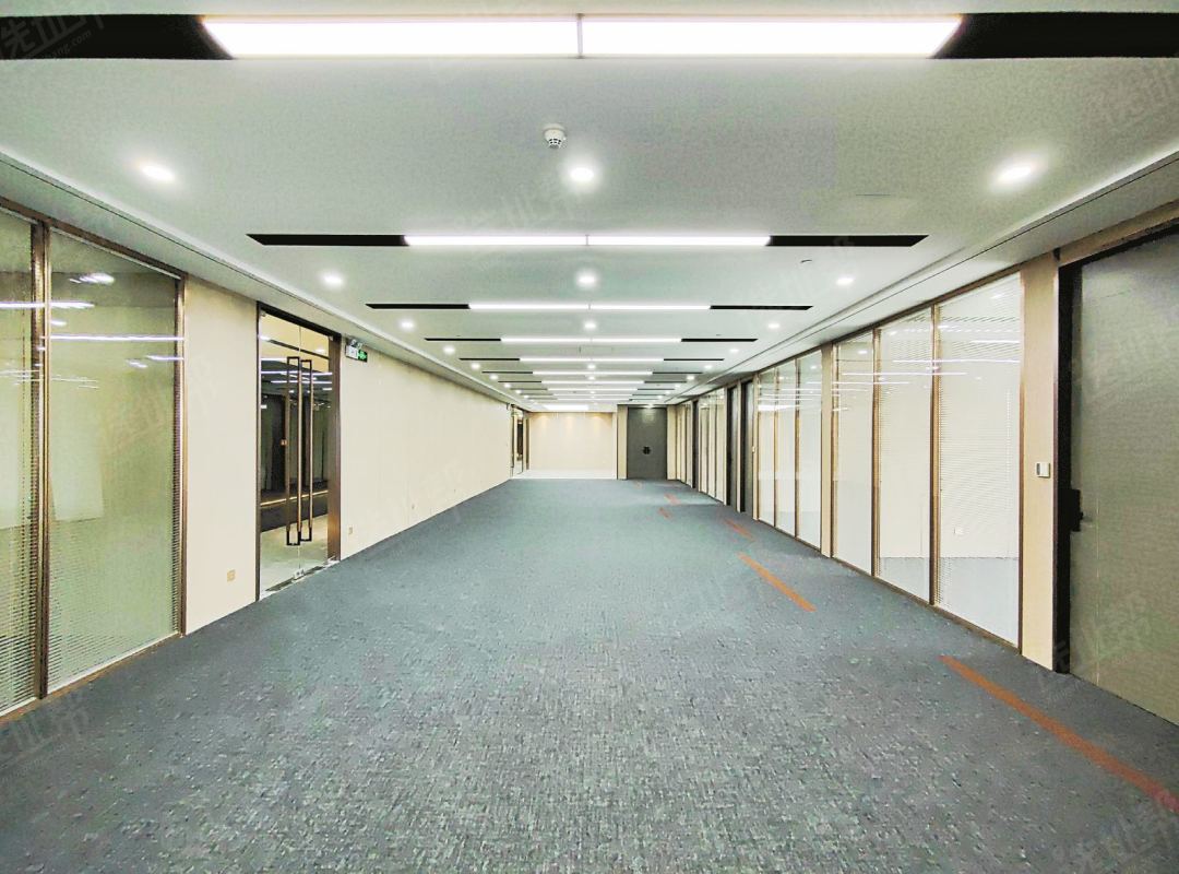 福田CBD 生命保险大厦 876平精装出租 双地铁直达