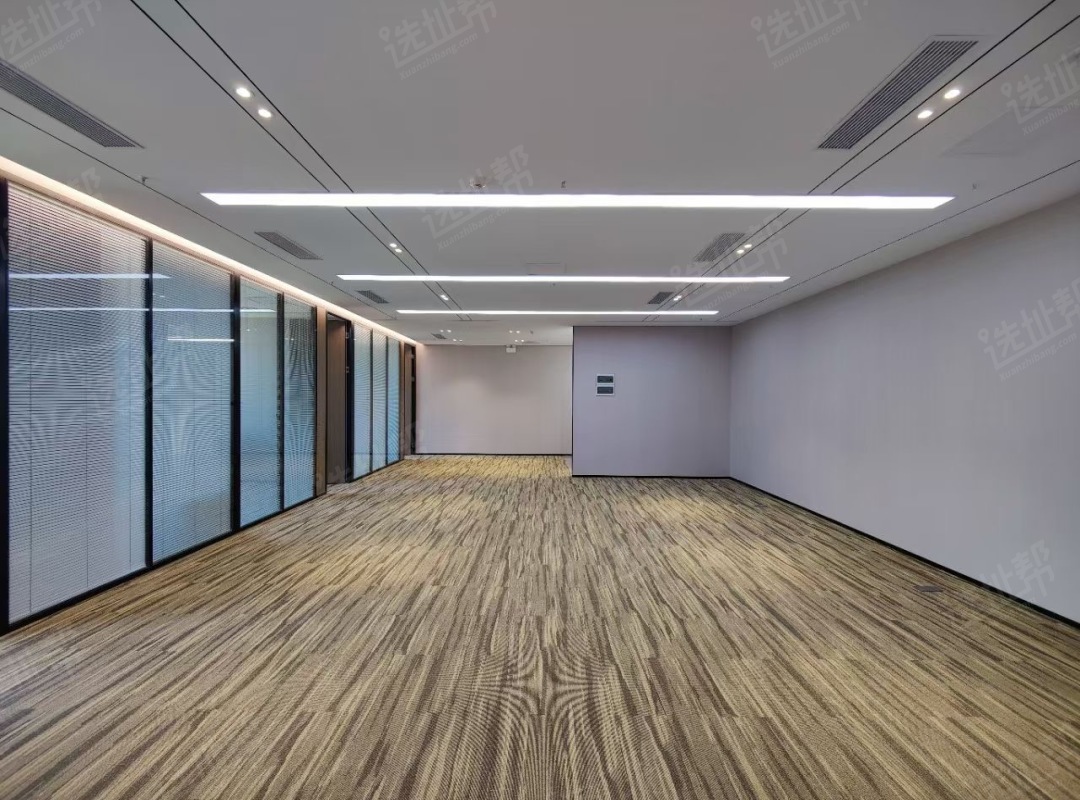 恒裕前海金融中心320平 精装出租