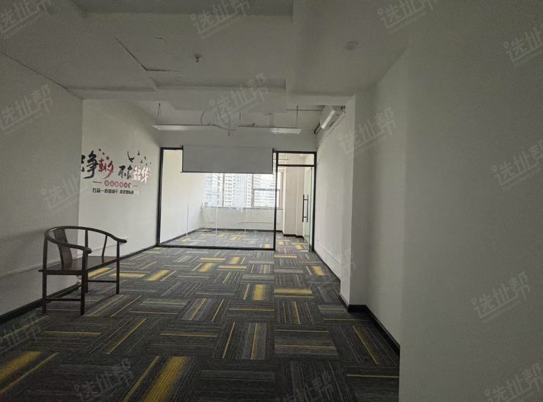 车公庙地铁口上盖，有色大厦52平，精装1+1，一手直租