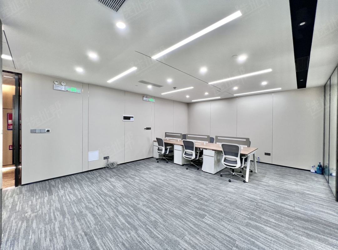 可6-8人，108m²