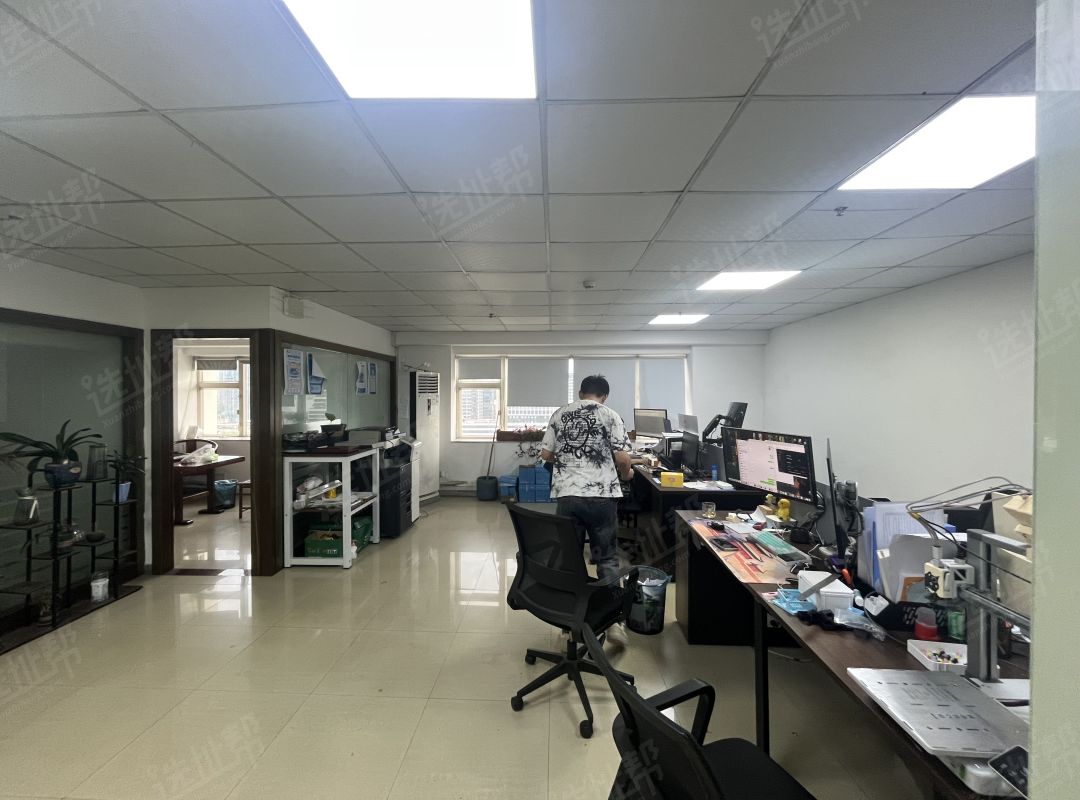 车公庙深南大道首排，英龙大厦55平，售4.3万/平，急售福田区车公庙图片