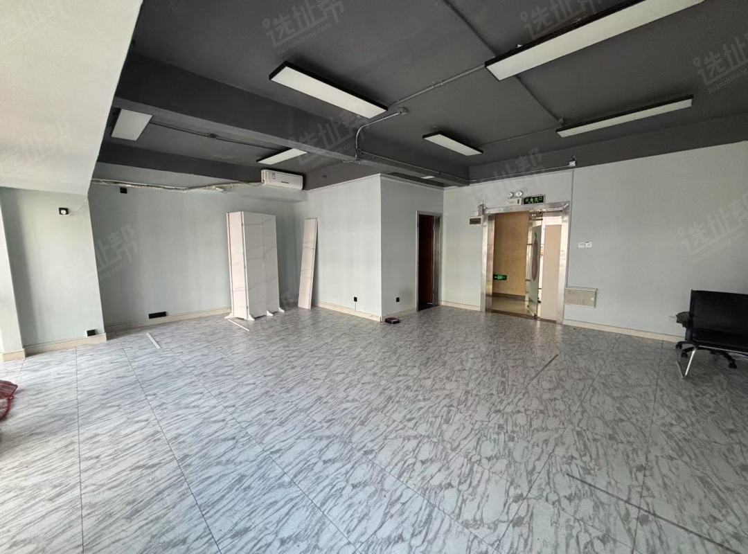 车公庙地铁口，盛唐商务大厦西座高区68平，精装修，一手直租福田区车公庙图片