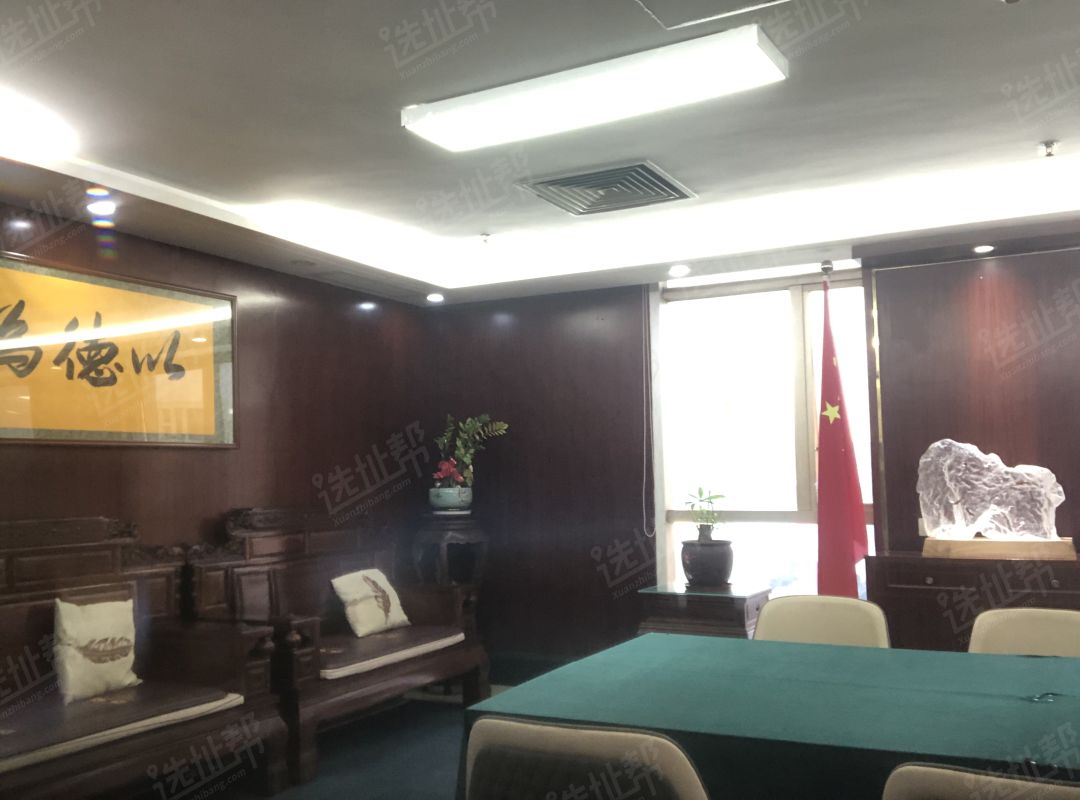 福田CBD会展中心双地铁口，大中华高区320平，精装一手直租