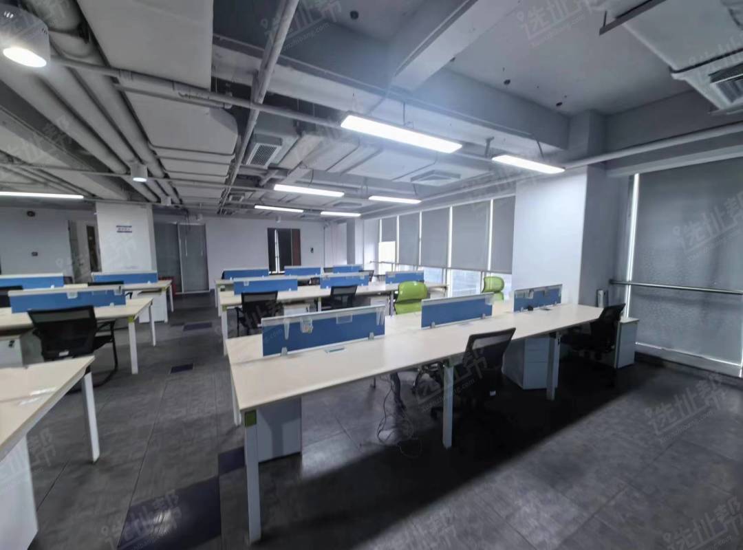 车公庙地铁口本元大厦，中区491平，一手直租，带装修