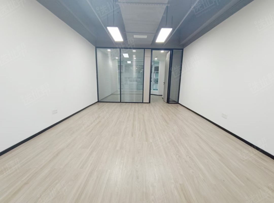 天祥大厦AB座，118m²