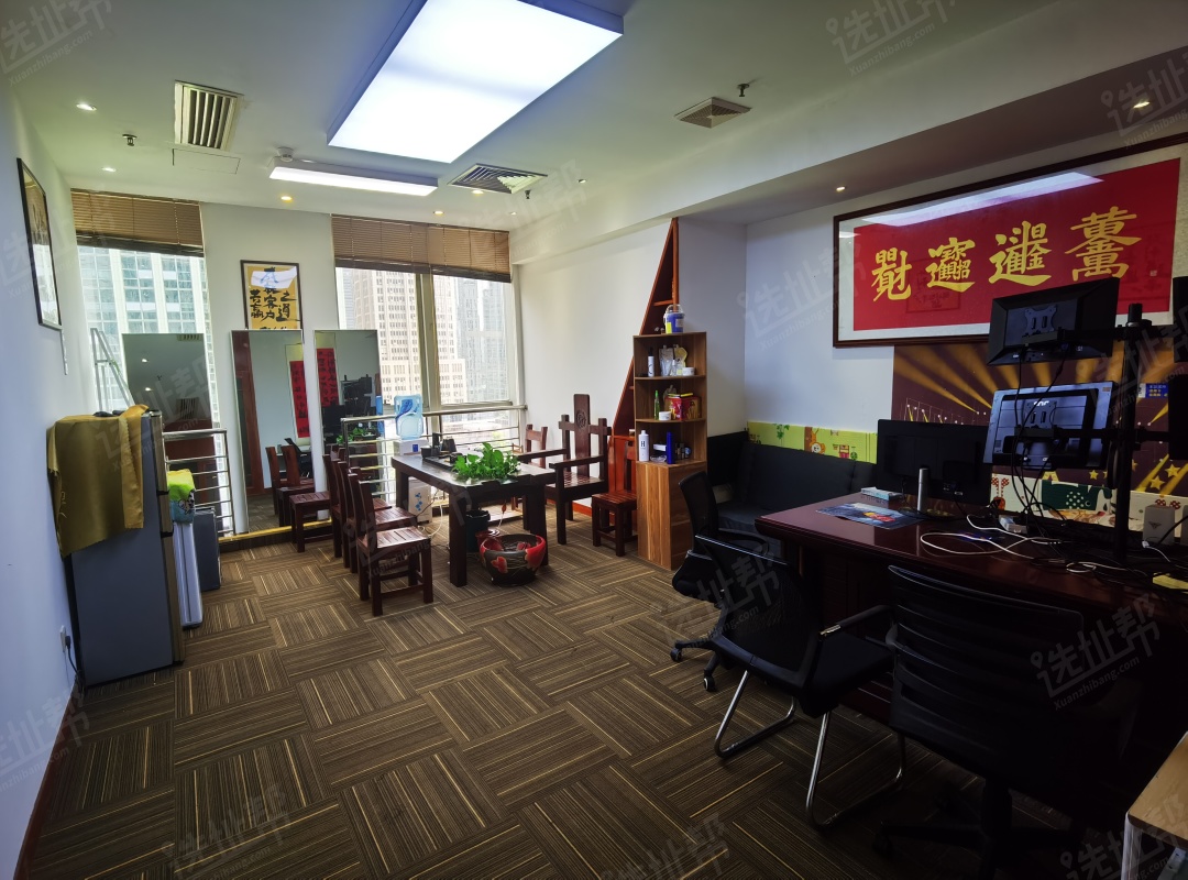 福田高铁站旁，新华保险大厦190平，精装修，一手直租