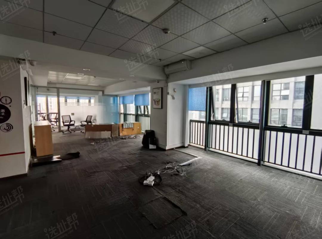 车公庙下沙地铁口，盛唐大厦161平，精装修，一手直租