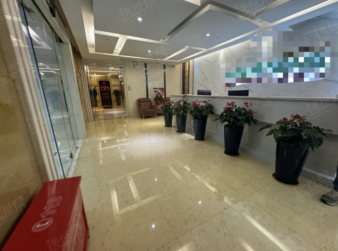 福田CBD中心区，卓越时代广场560平，精装修，一手直租