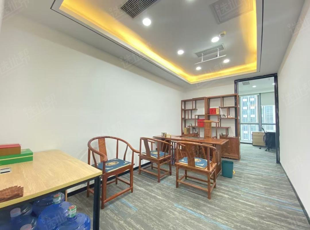 精装小面积，带家私