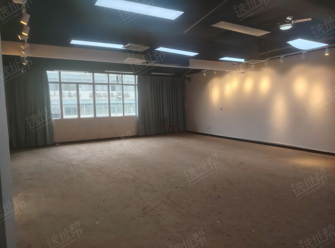 天安数码城，天展大厦140平，精装3+1，一手业主直租